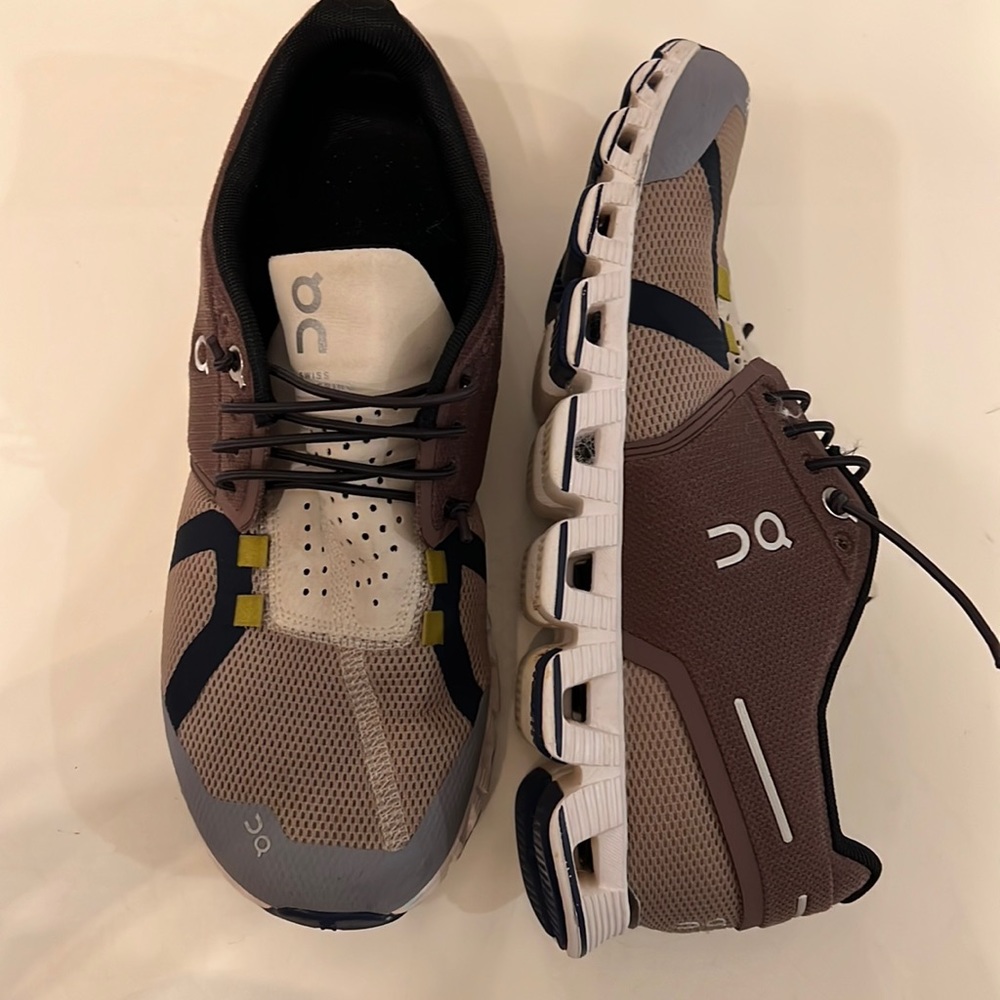 ON running shoes